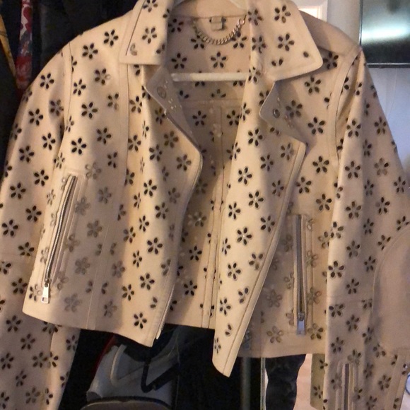 Burberry bit leather flower cut out jacket - Picture 4 of 5